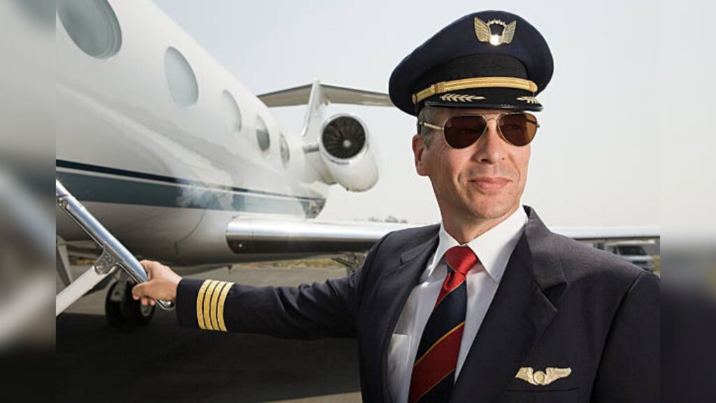 Private jet pilot salary